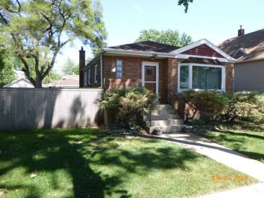 Main picture of 4211 Blanchan Ave
