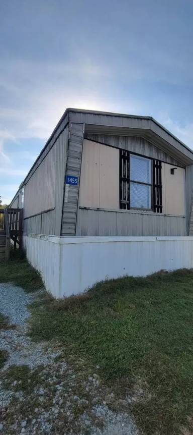 Main picture of 1455 Yucatan Dr