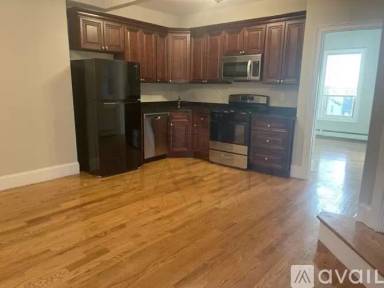 Main picture of 118 College Ave