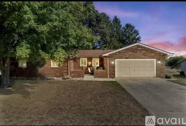 Main picture of 408 Weathering Dr