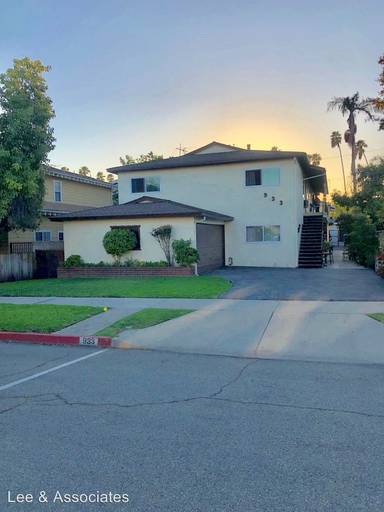 Main picture of 933 N Alameda Ave
