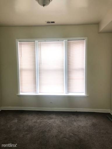 Main picture of 355 S Homan Ave