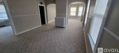 Main picture of 664 Brock Ave
