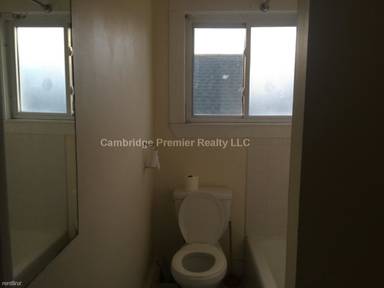 Main picture of 30 Otis St