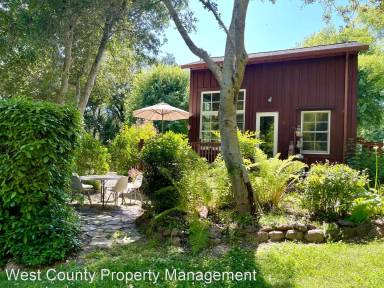 Main picture of 5950 Russell Ln