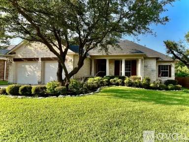 Main picture of 3113 Luminoso Ln E