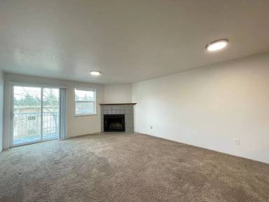 Main picture of 12038 31st Ave NE