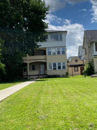 Main picture of 523 S Webster Ave