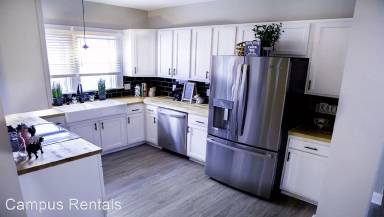 Main picture of 1112 W Ashland Ave