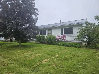 Main picture of 3932 Summit Rd