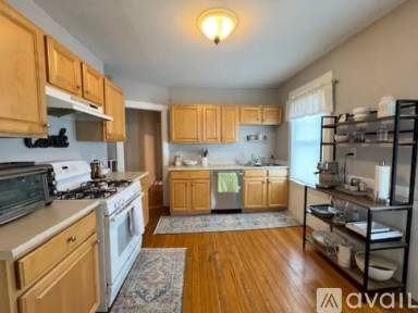 Main picture of 77 Turner St