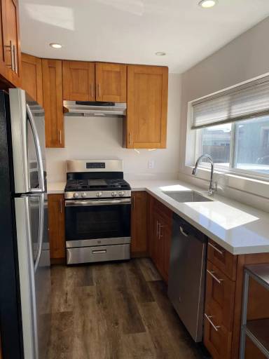 Main picture of 190 Paloma Ave