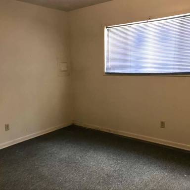 Main picture of 301 E Tennessee Ave