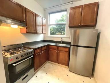 Main picture of 998 Divisadero St