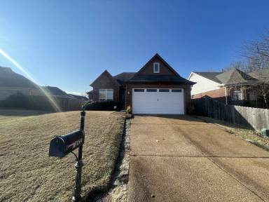 Main picture of 10189 Kay Oak Cv