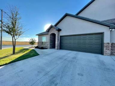 Main picture of 1220 Milltown Rd