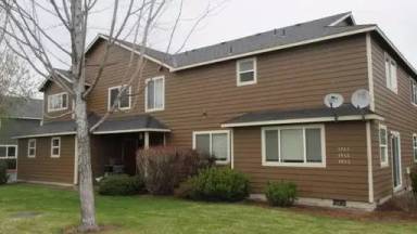 Main picture of 1813 SW Reindeer Ave