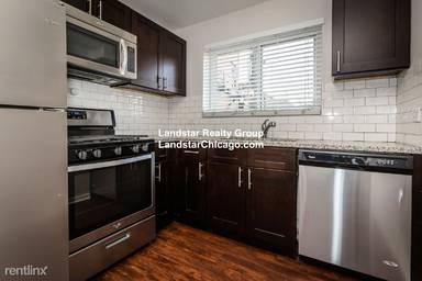 Main picture of 7539 N Bell Ave