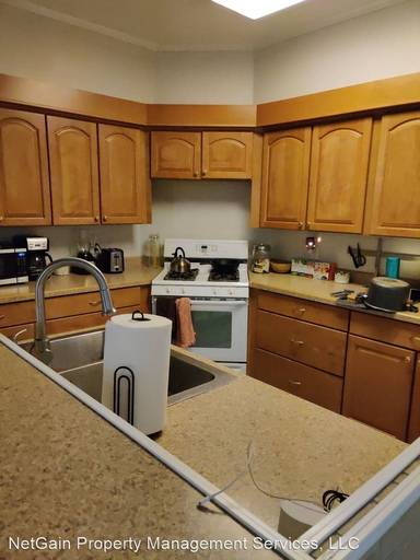 Main picture of 526 S 225 W