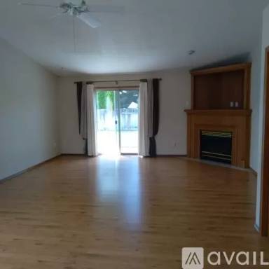 Main picture of 7017 N Hamilton St