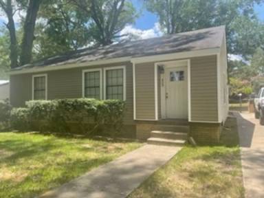 Main picture of 435 Turkey Creek Dr