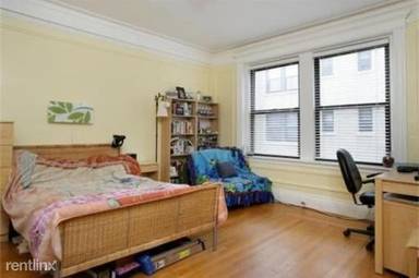 Main picture of 464 Commonwealth Ave