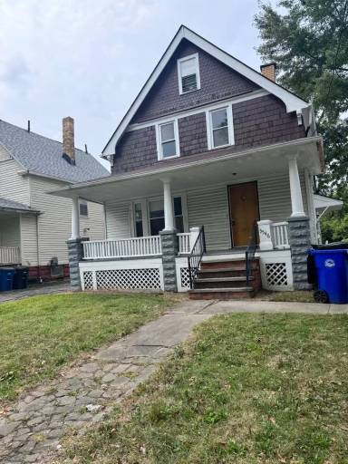 Main picture of 3546 E 149th St