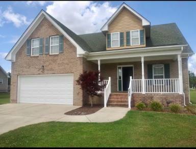 Main picture of Acorn Grove Apartments