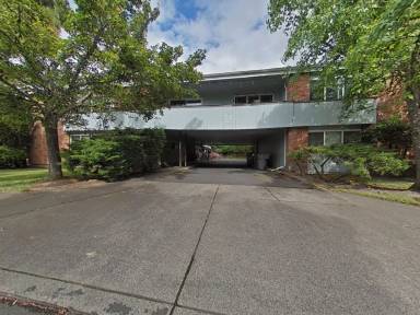 Main picture of 805 - 823 NW 26th St