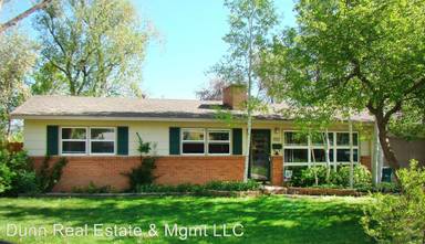 Main picture of 1312 Lakewood Dr