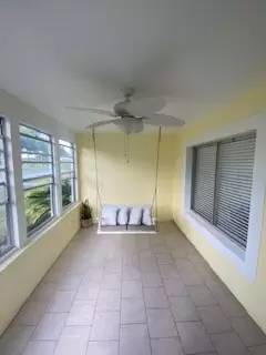 Main picture of 4710 Glenview Ln
