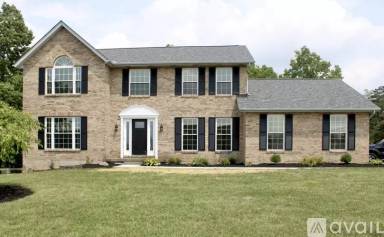 Main picture of 4790 Peak Dr