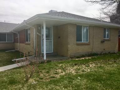 Main picture of 3640 N Glencoe St
