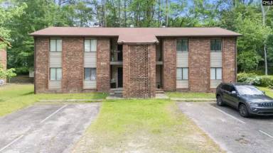 Main picture of 1680 Horseshoe Dr
