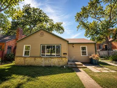 Main picture of 3414 Oak Ridge Dr
