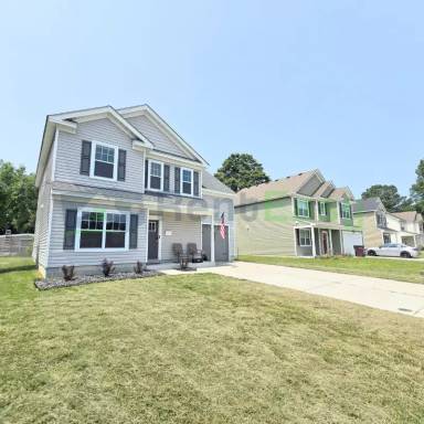 Main picture of 2700 Berkley Ave