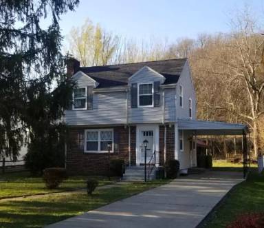 Main picture of 3703 Washington Ave SE