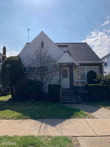 Main picture of 146 S Dawes Ave