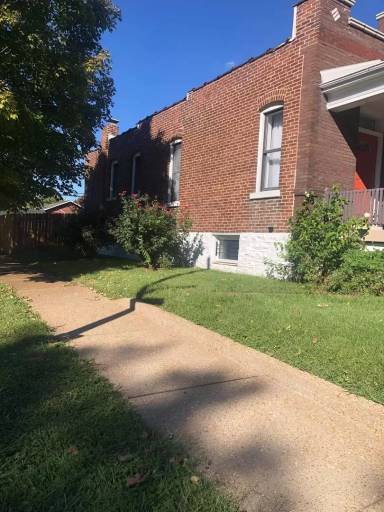 Main picture of 3955 Winnebago St