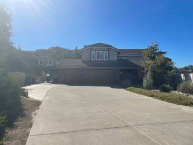 Main picture of 526 Trailridge Dr