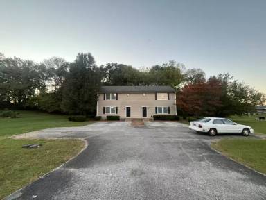 Main picture of 104 Fremont Ln