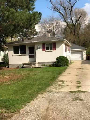 Main picture of 6216 Pollard Ave