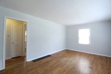 Main picture of 5300 W 50th Ter