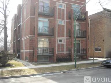 Main picture of 6811 W Raven St