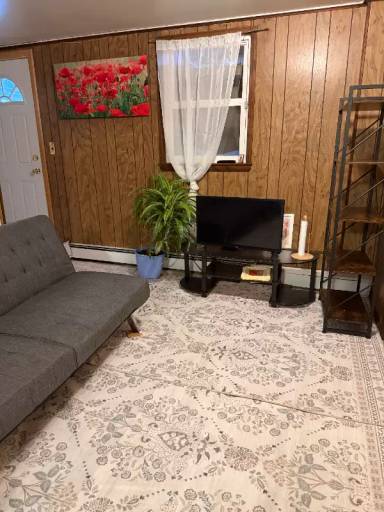 Main picture of 77 Anderson Ave