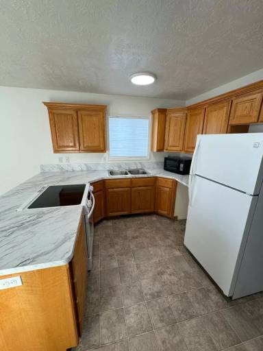 Main picture of 896 Anne St