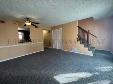 Main picture of 6725 W Shade Ln