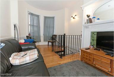 Main picture of 7 Miner St Apartments