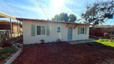 Main picture of 630 E Washington Ave