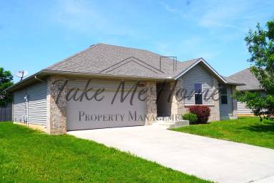 Main picture of 5597 W Longleaf Dr